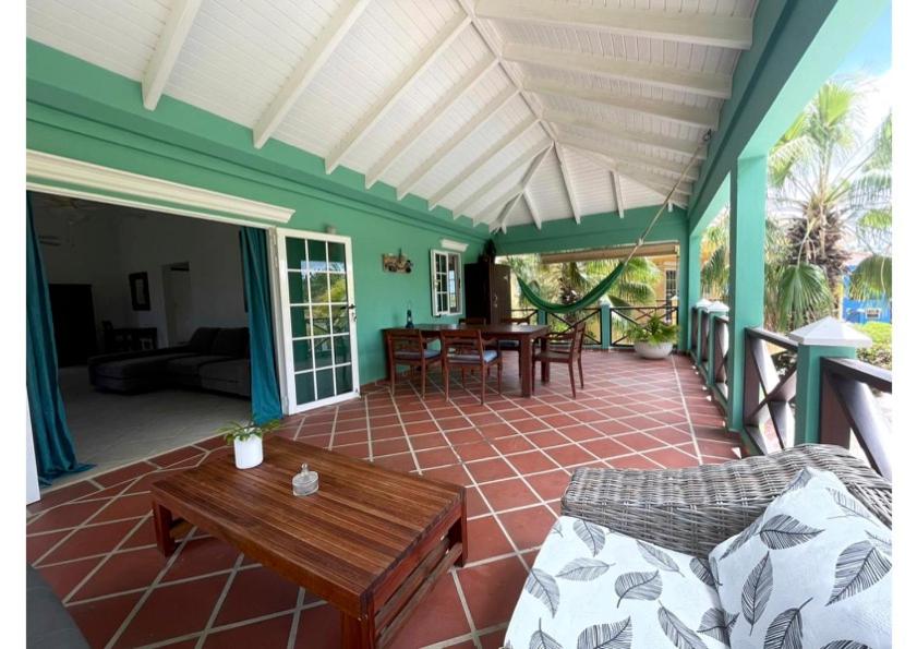 Villa Olivia Top Floor