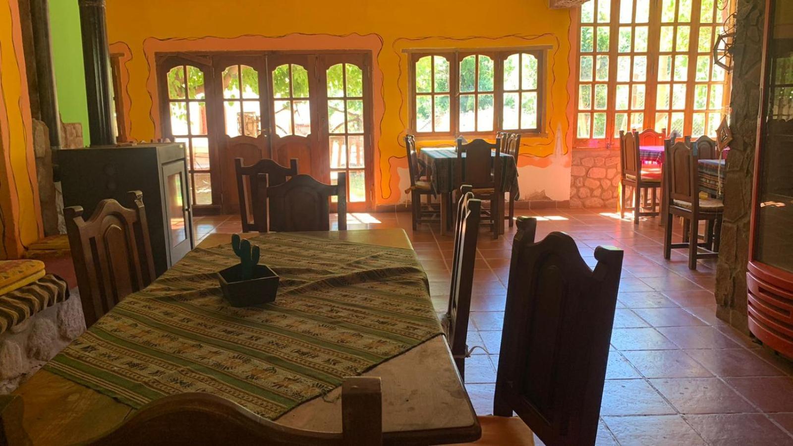 Hostal La Casa - Image 5