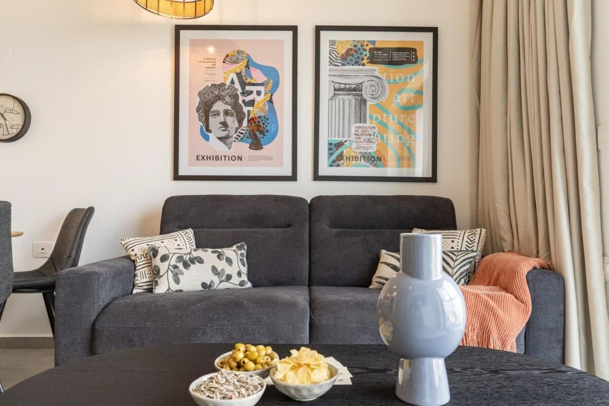 Exclusive 1 Bdm Apartment Parking City Center