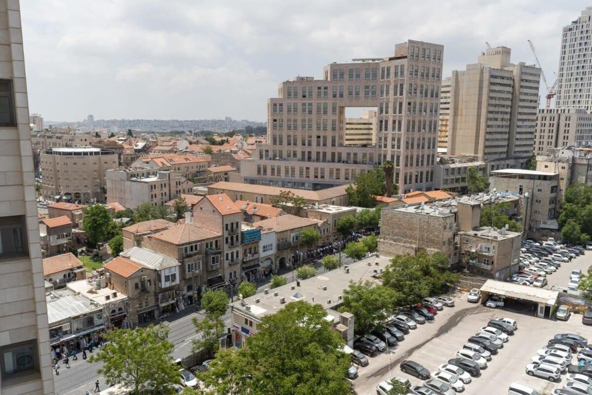 Exclusive 1 Bdm Apartment Parking City Center