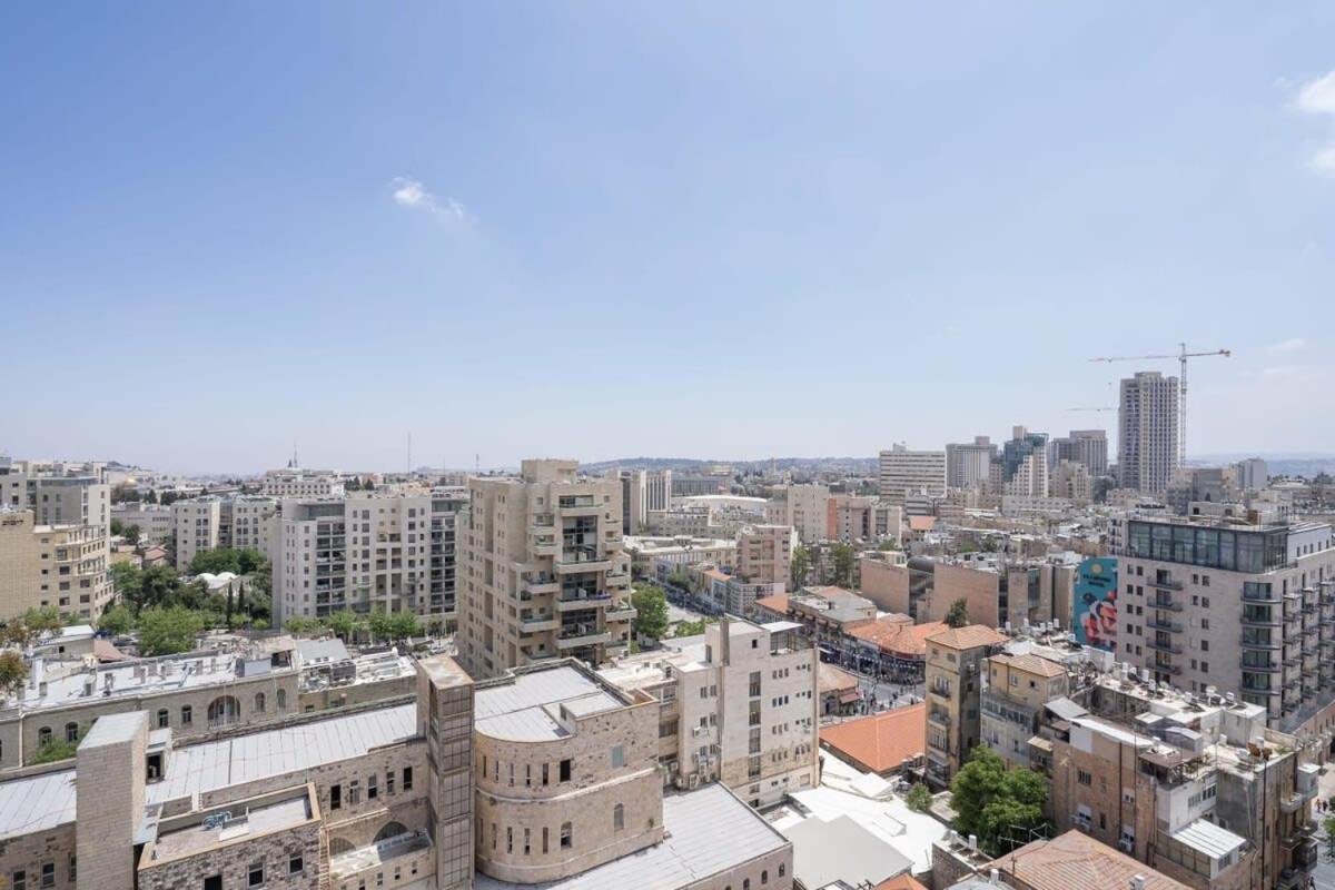 Exclusive 1 Bdm Apartment Parking City Center