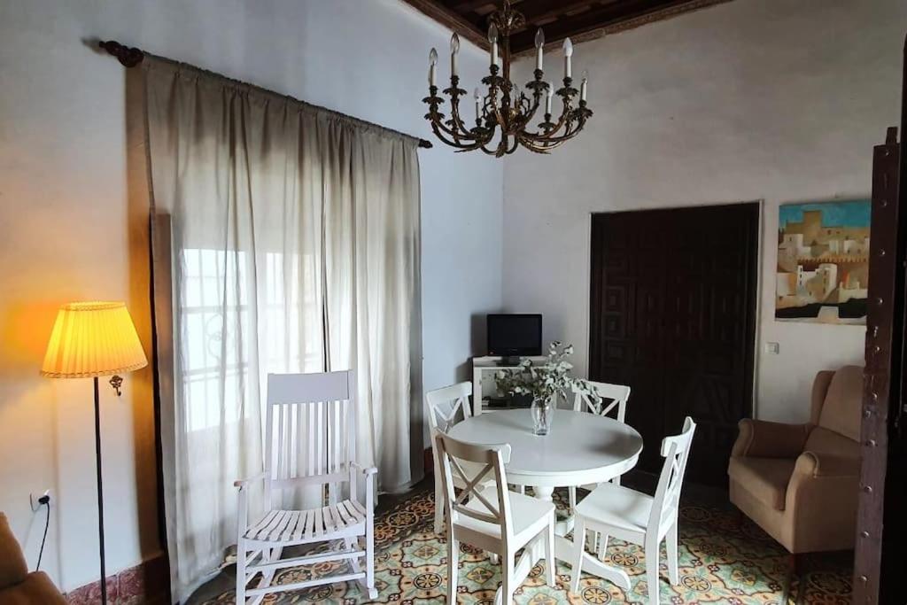 Casa solariega en centro de Vejer