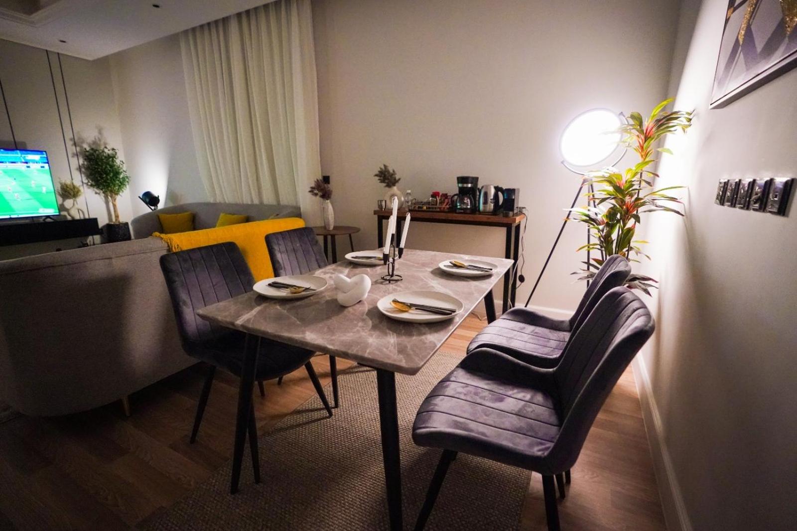 luxury Apartment Al Majdiah Residence,5