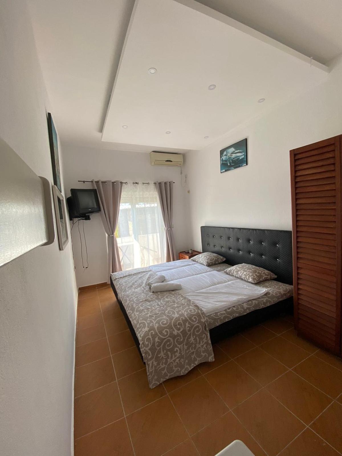 Xaxa Apartments