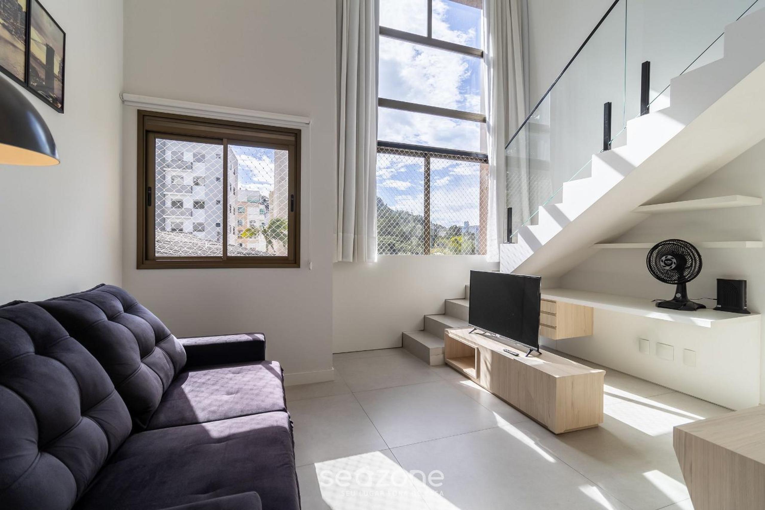 YHD - Condominium with pool near UFSC Located in Carvoeira, this condominium is an excellent choi