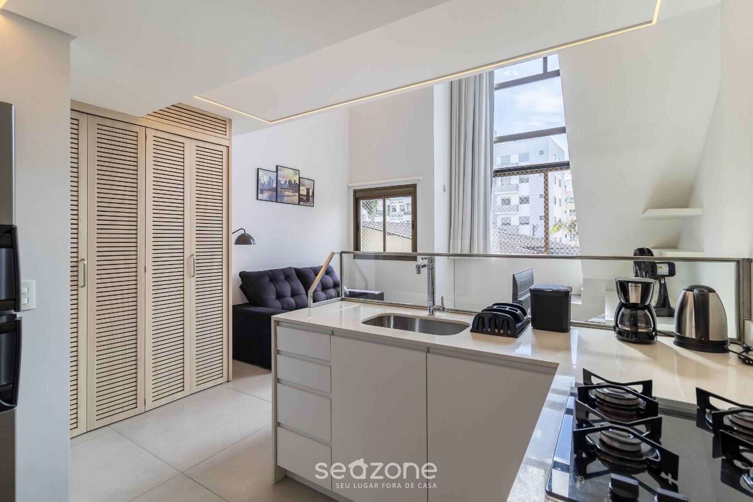 YHD - Condominium with pool near UFSC Located in Carvoeira, this condominium is an excellent choi