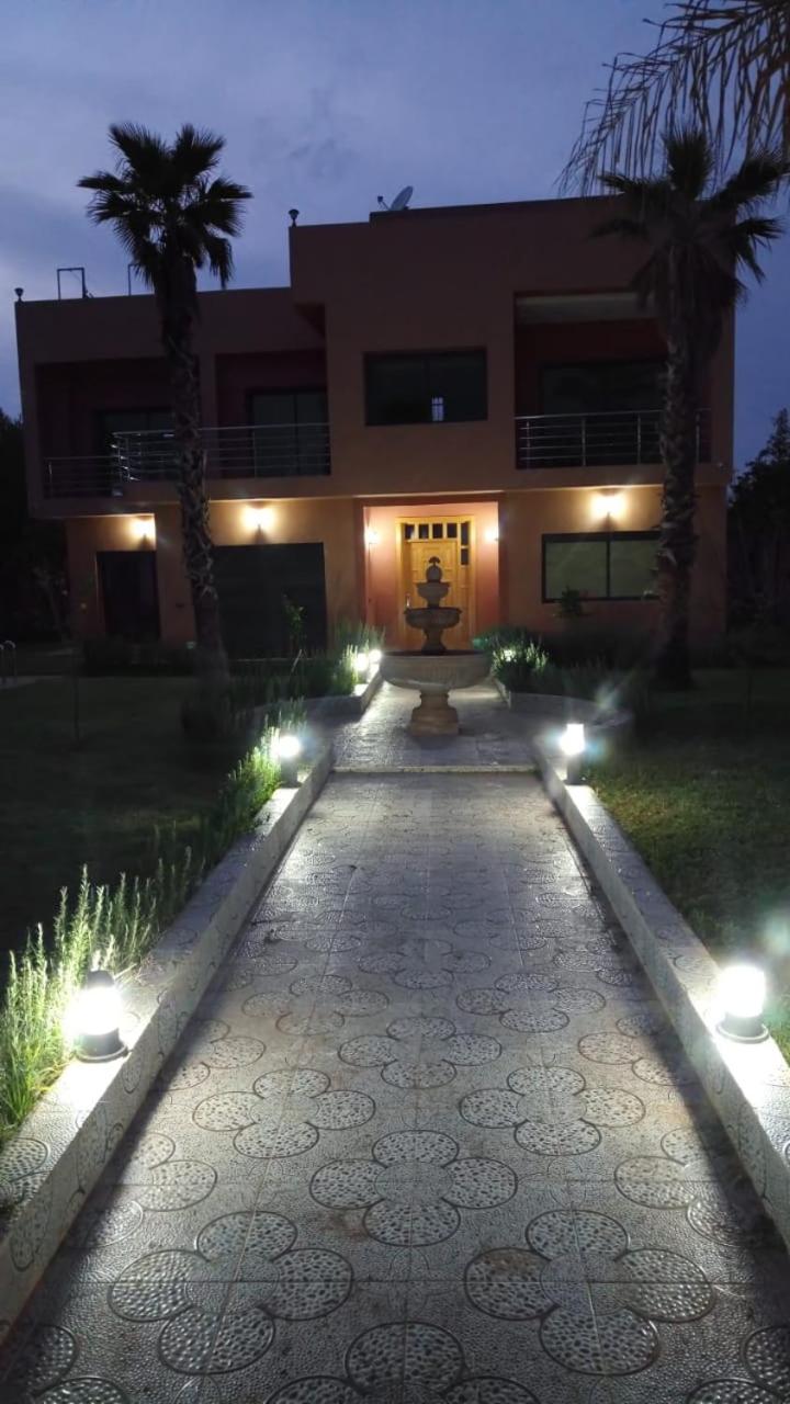 Villa isouktan