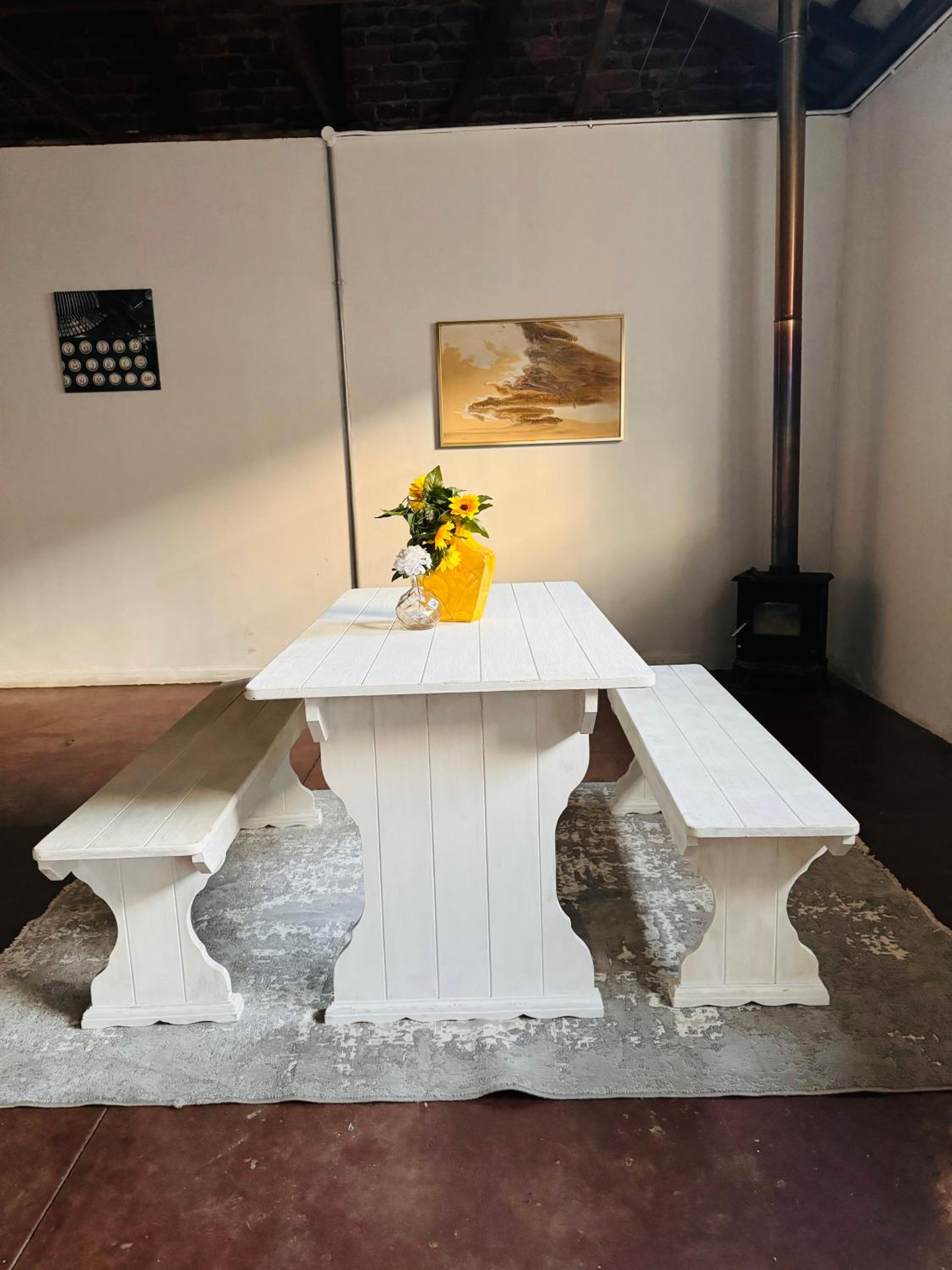 2 bedrooms, 2 bathrooms apartment in Maboneng with Unlimited WiFi