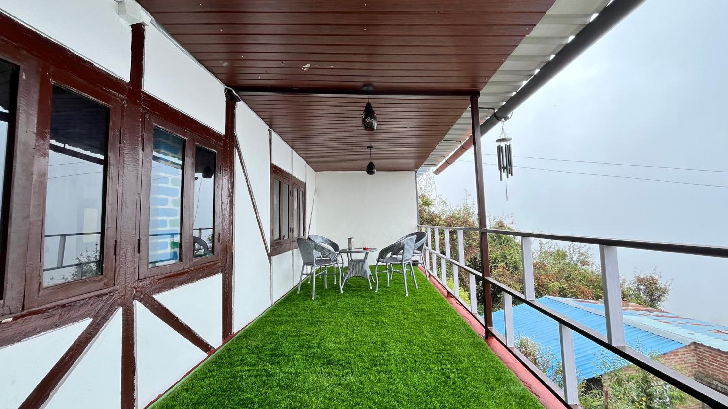 Mount Olympus Lounge