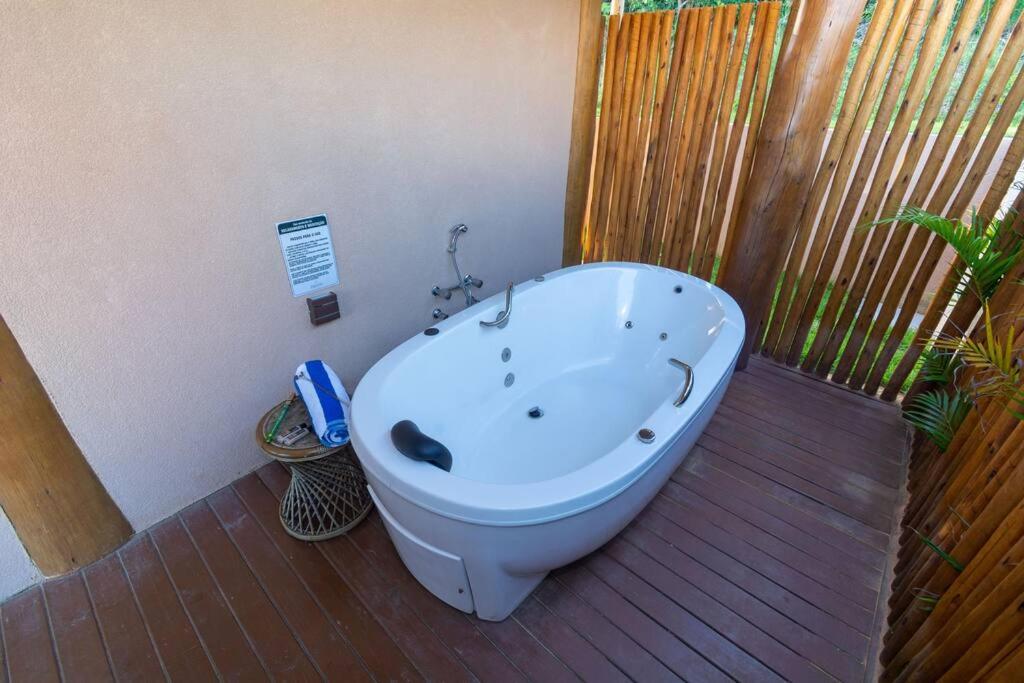 Morada das Borboletas, casa de praia em Imbassaí-BA