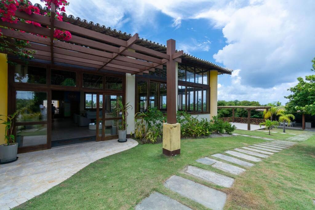Morada das Borboletas, casa de praia em Imbassaí-BA