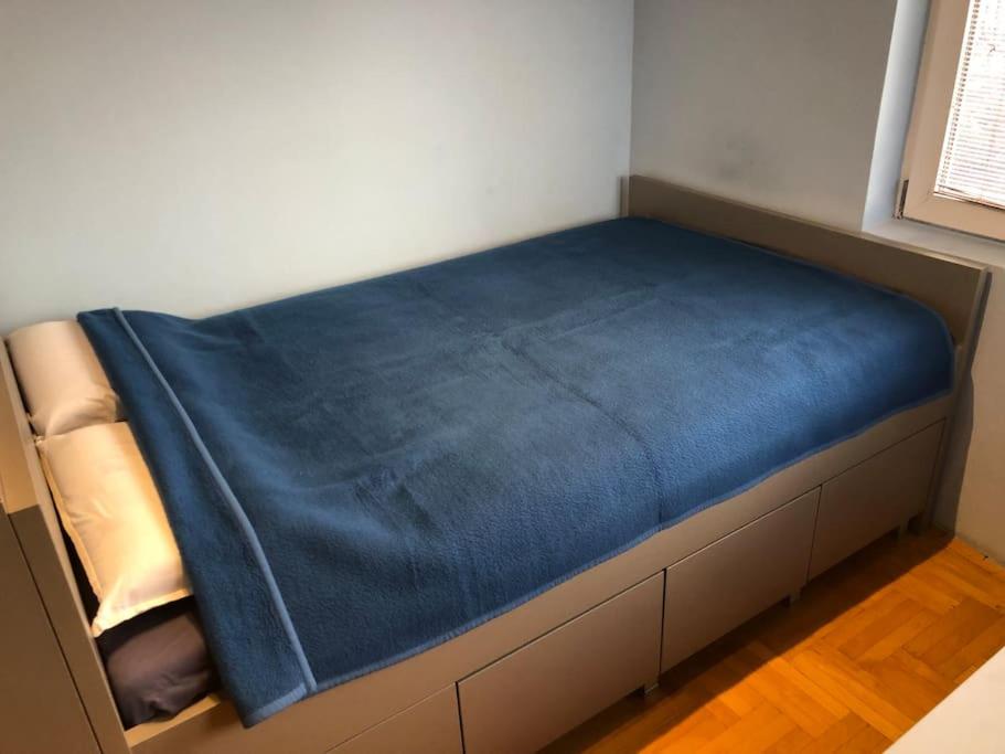 S&A Apartment