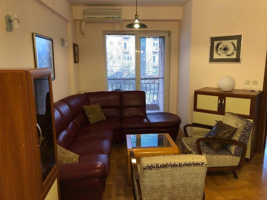 S&A Apartment