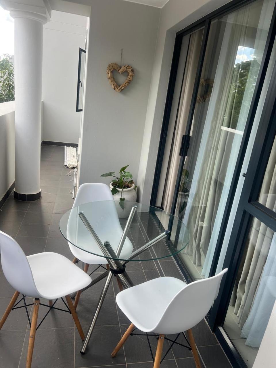 Hotel Big Dreams Luxury Suite Rivonia