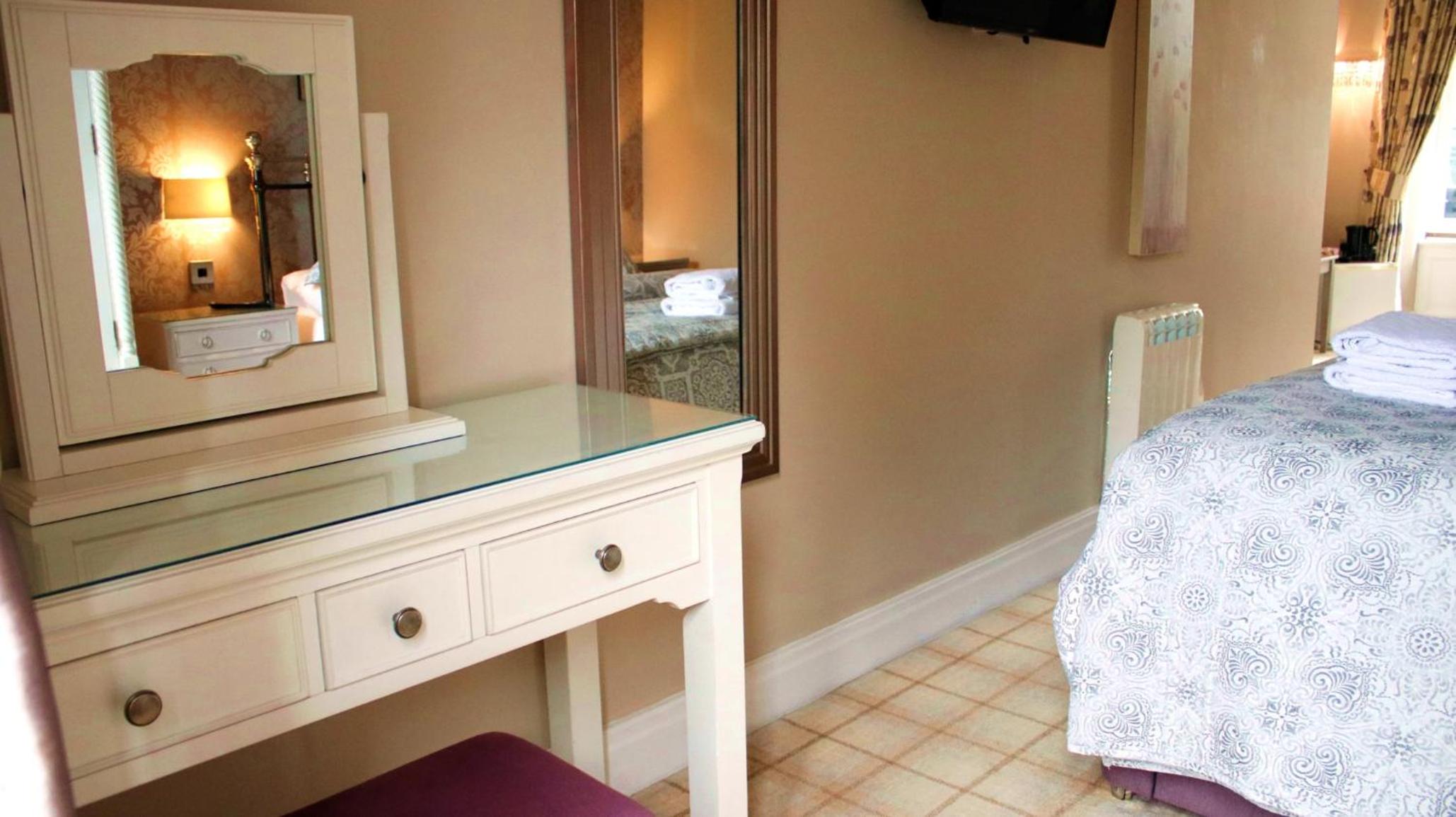 Bowness Bay Suites