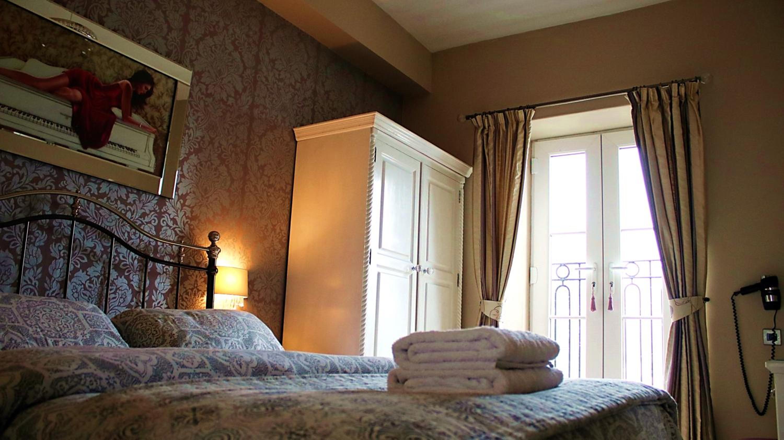 Bowness Bay Suites