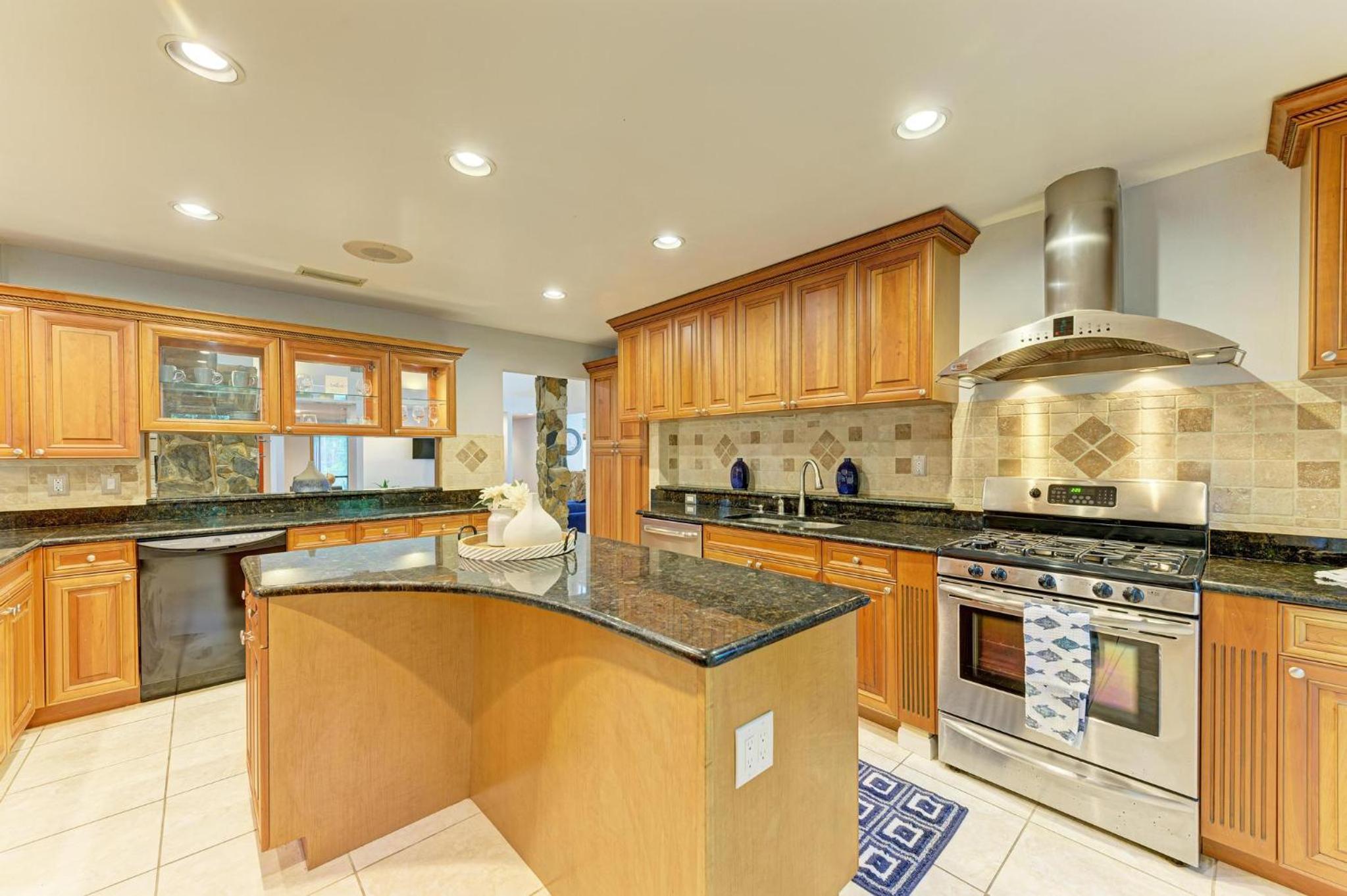 Linda Vista Lakehouse - Property Image 19