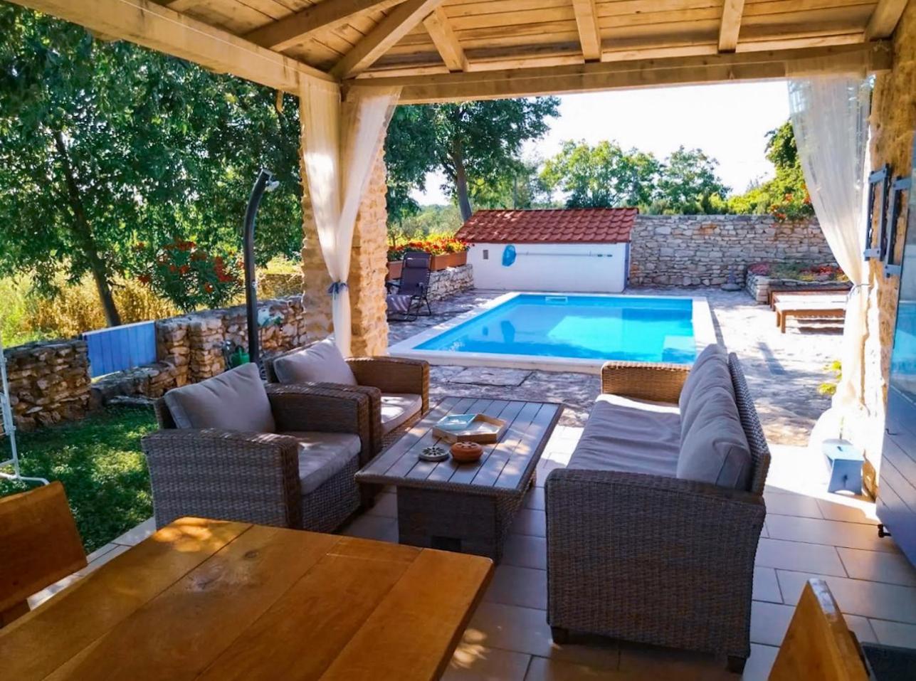 Holiday Home Toma view 4