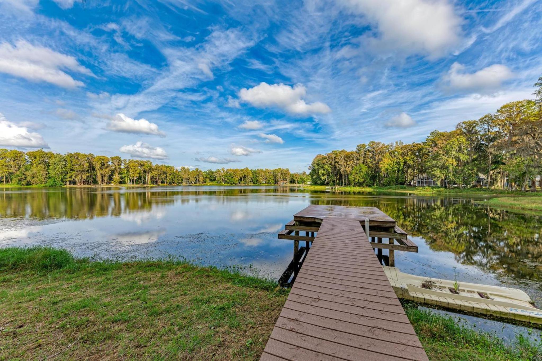 Linda Vista Lakehouse - Property Image 3
