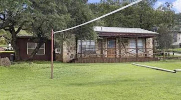 Thunderbird Lodge - Property Image 8