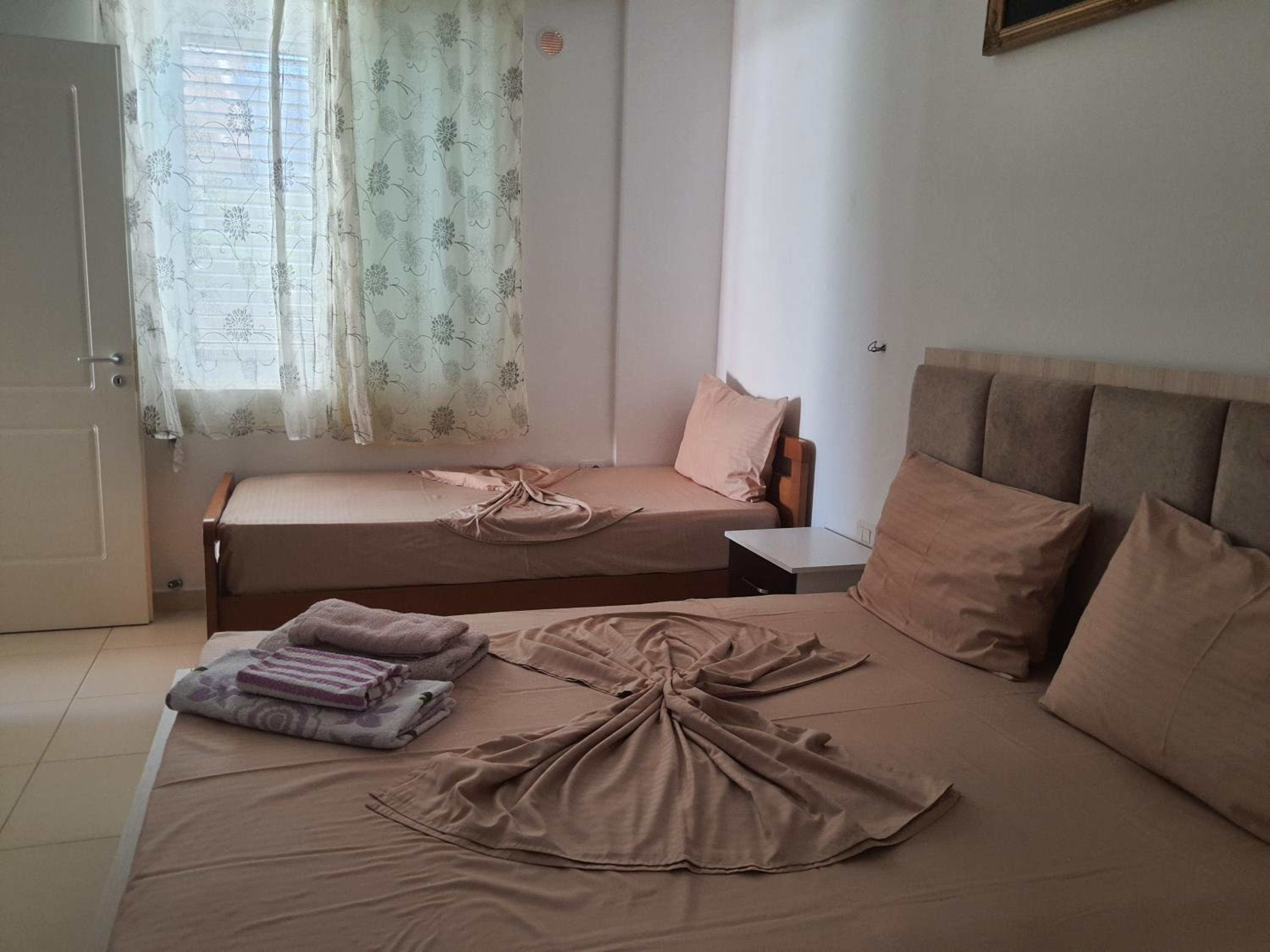 Guest House Begaj
