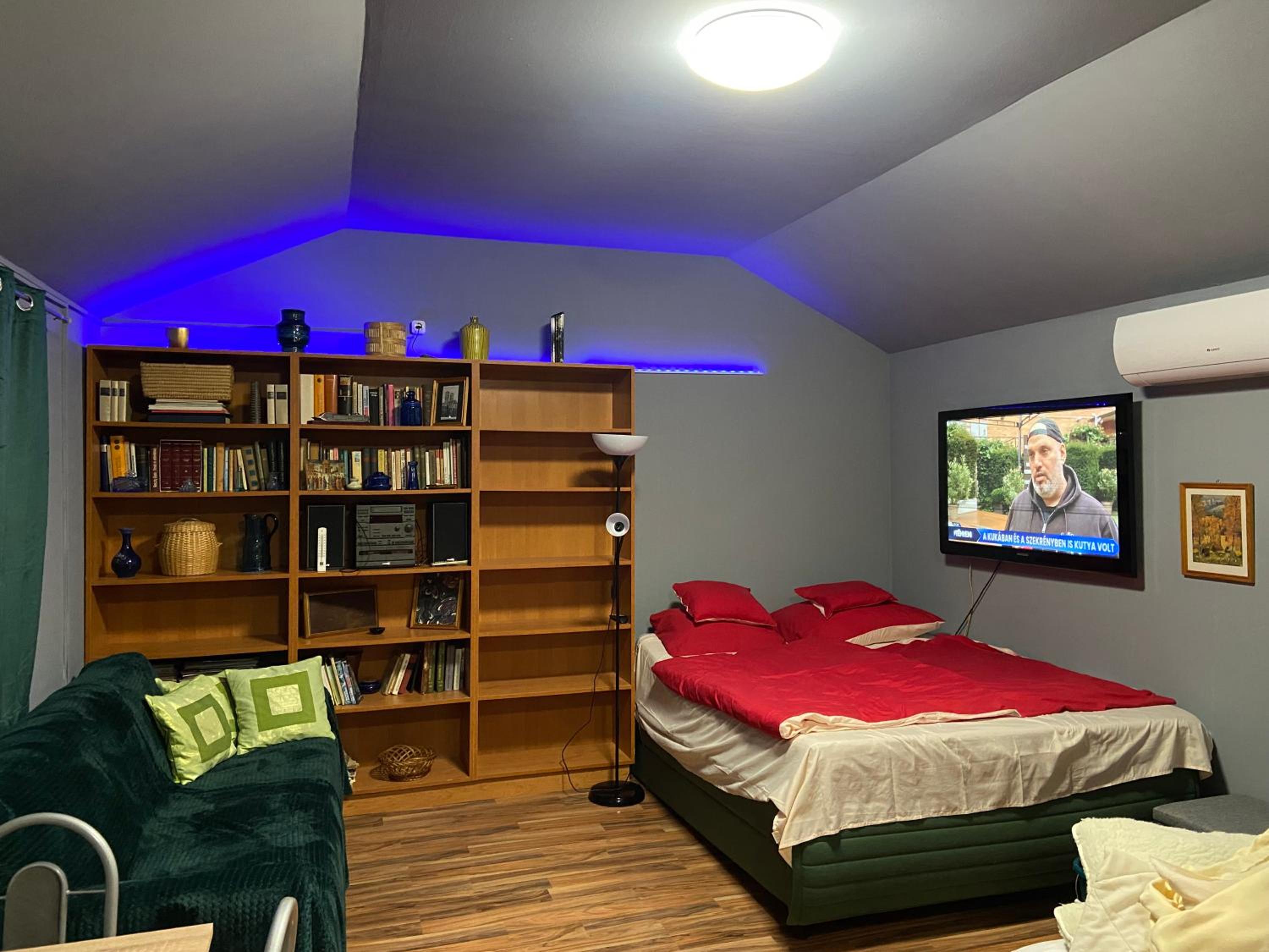 Babér Apartmanház Balatonakarattya