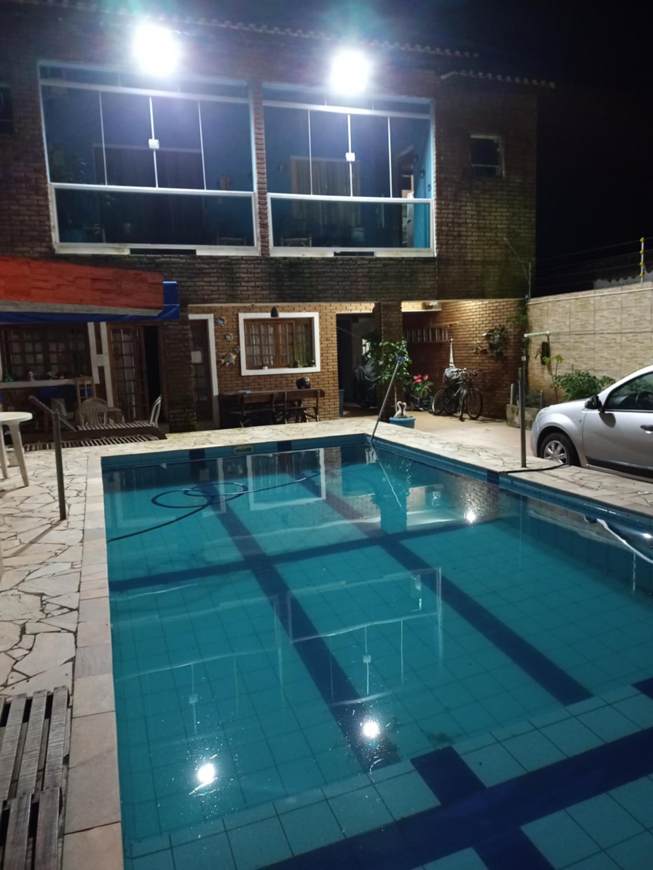 Hostel Canto da Alegria