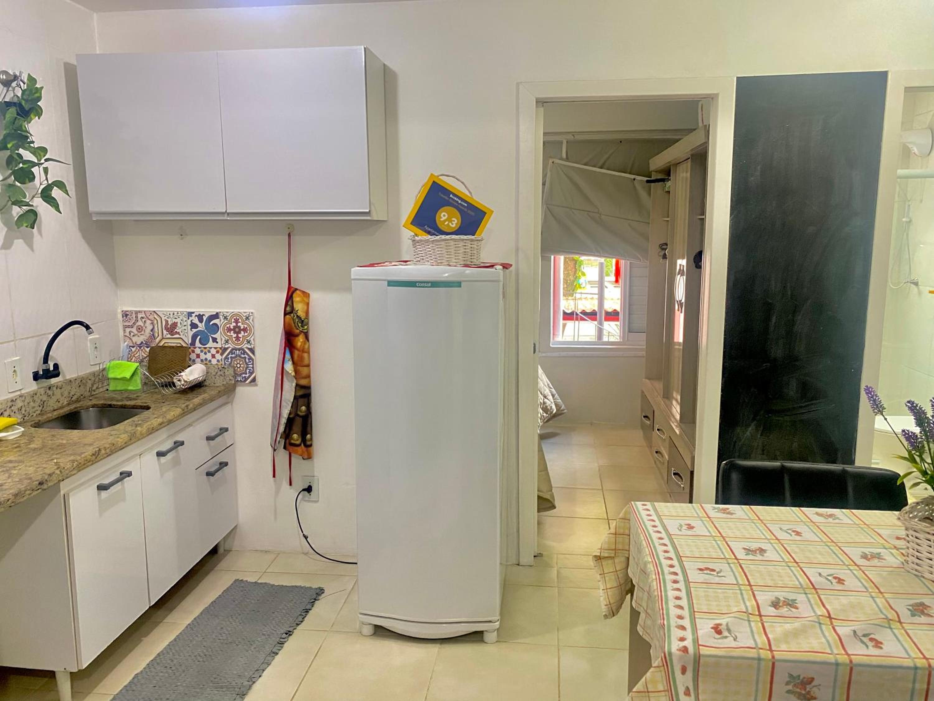 Apartamento Floripa 16 - Próximo Ao Centro, UFSC, Aeroporto e Praias