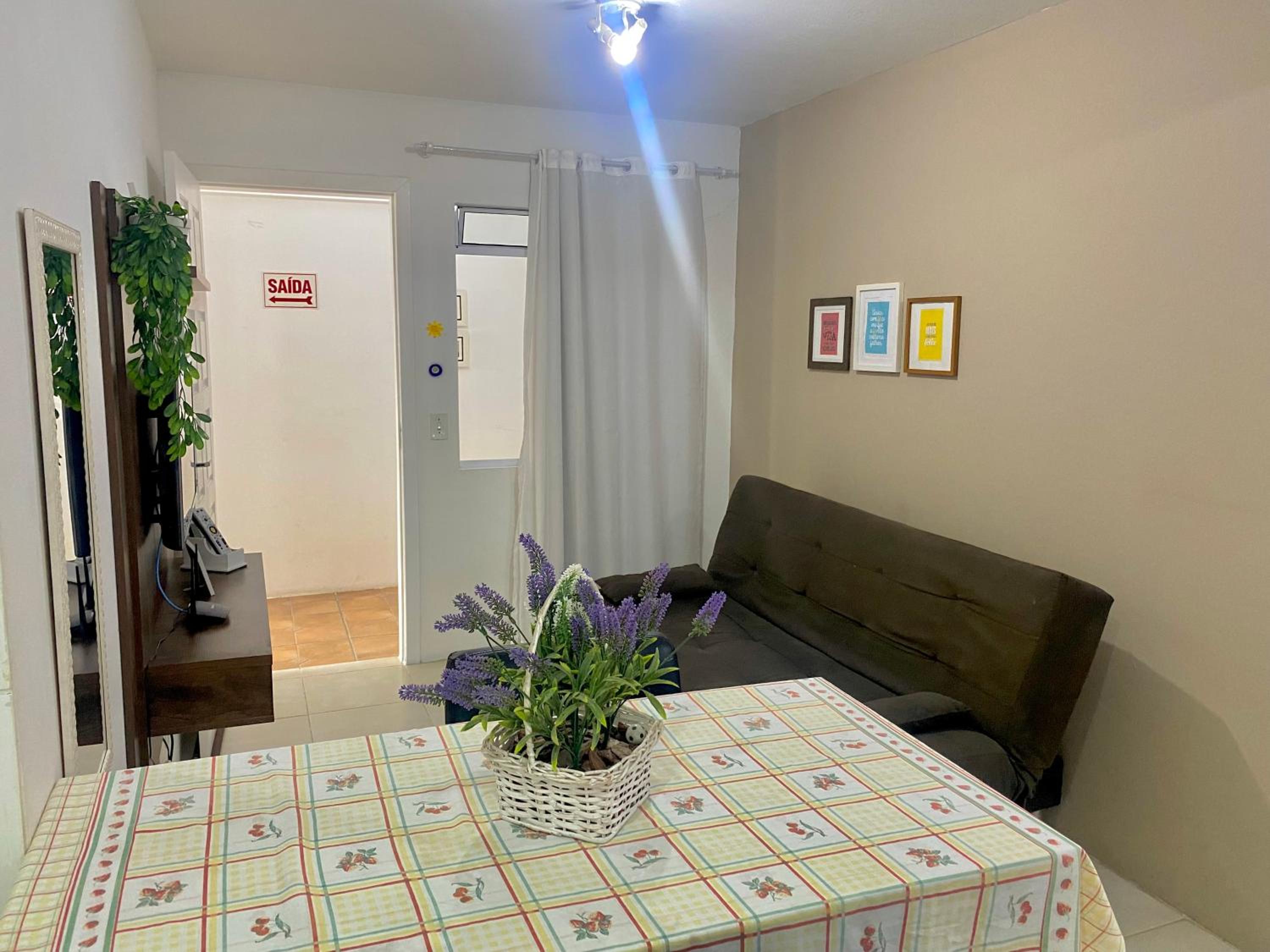 Apartamento Floripa 16 - Próximo Ao Centro, UFSC, Aeroporto e Praias