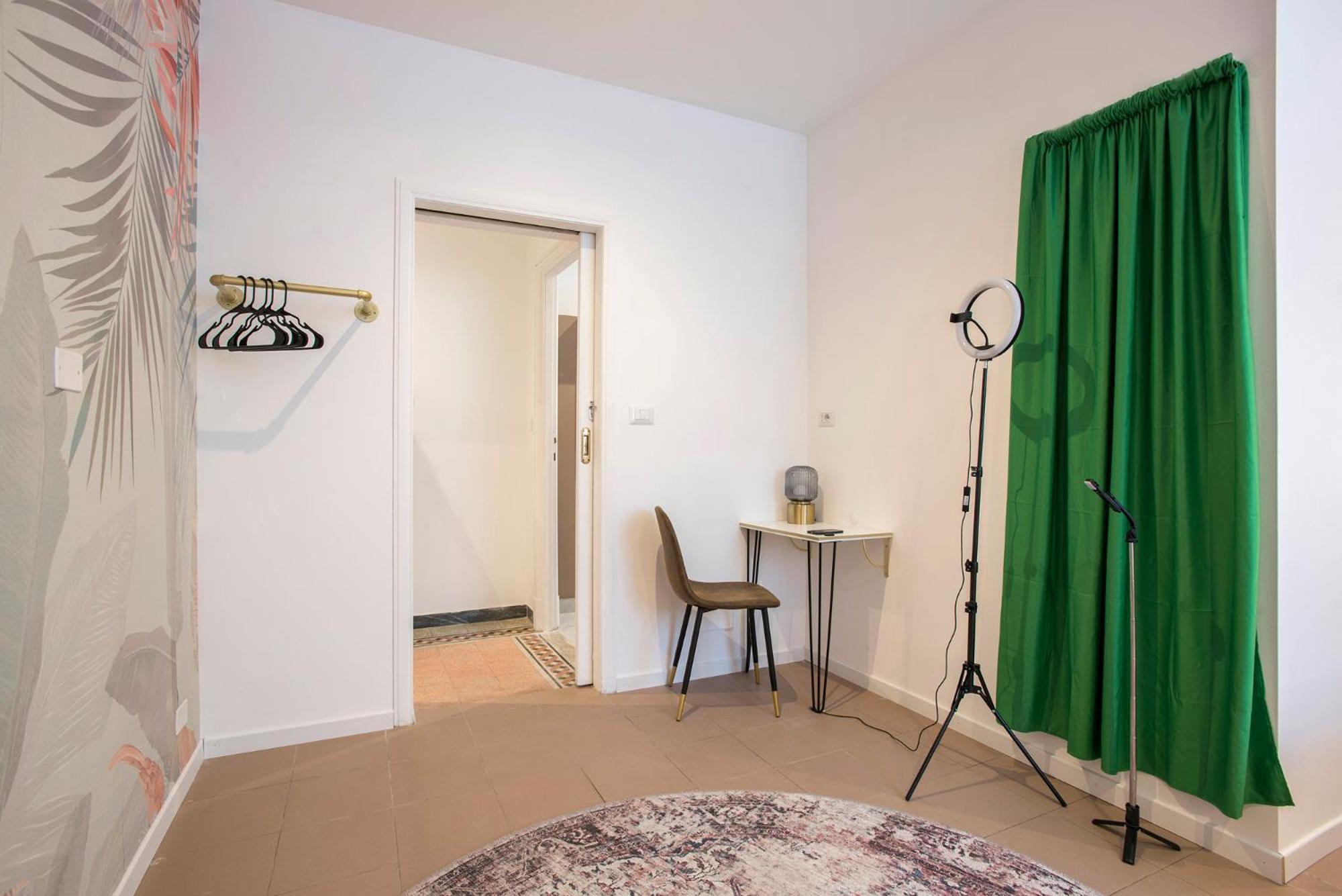 hotel room
