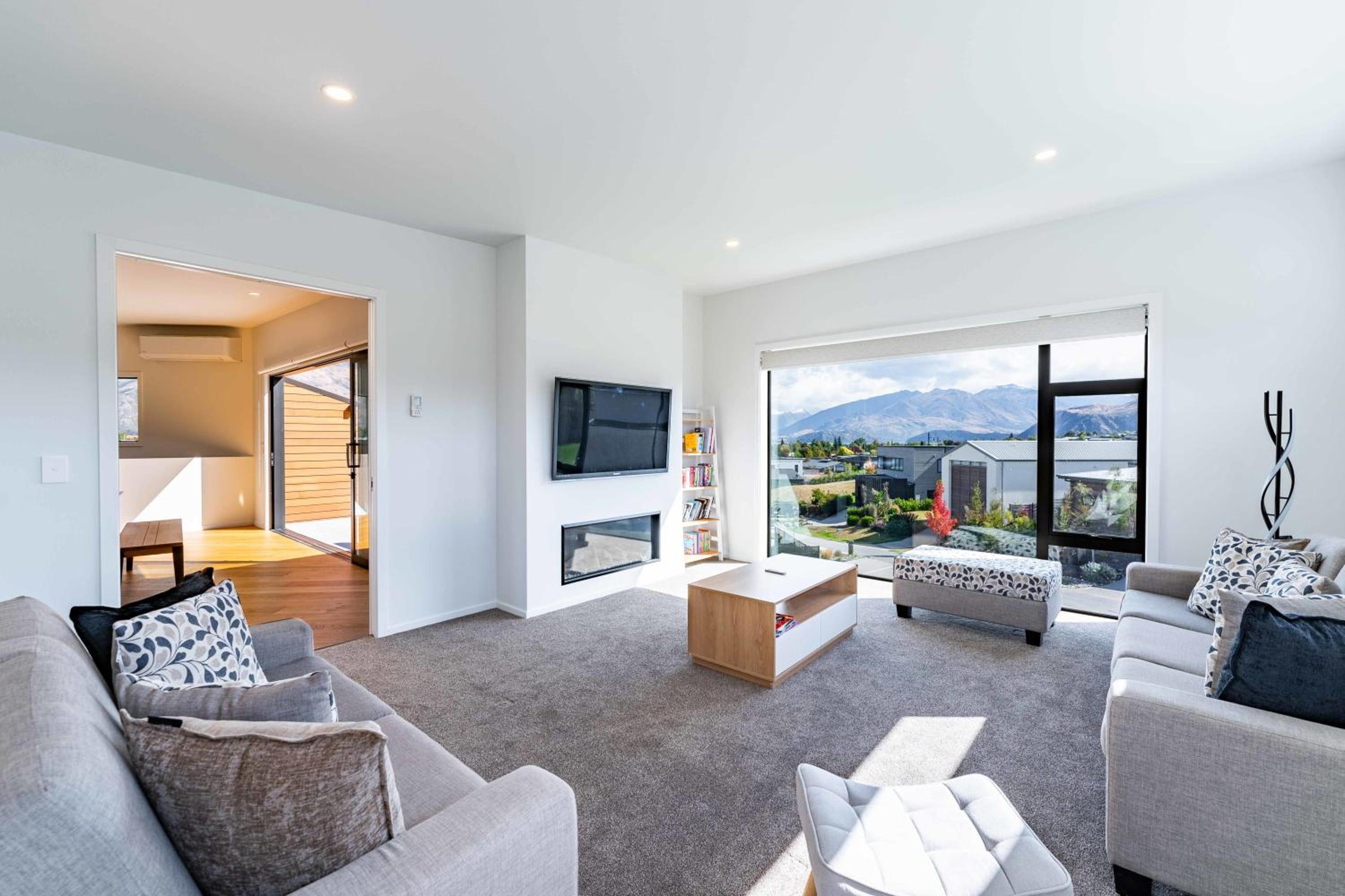 Grand Alpine Vista Escape view 5