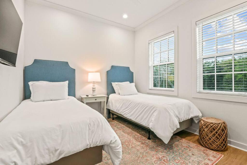Ship Island Town Home view 5