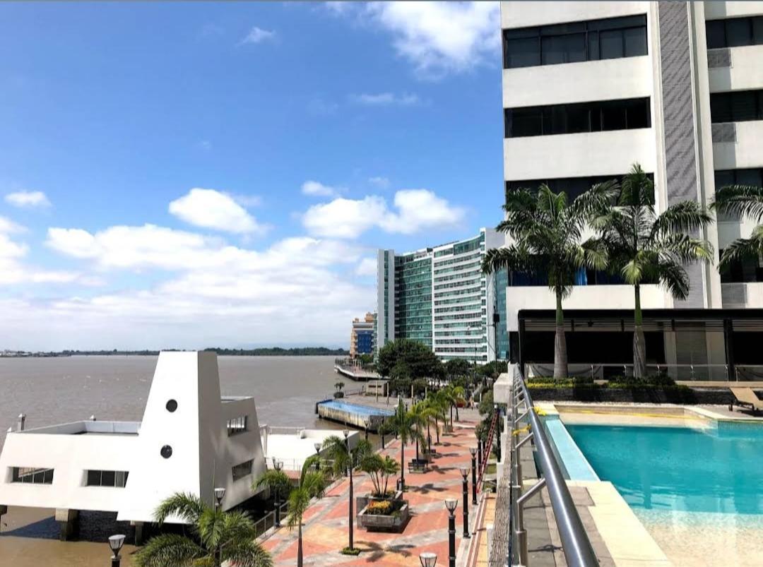 Ecusuites Habitación VIP con Jacuzzi Hidro
