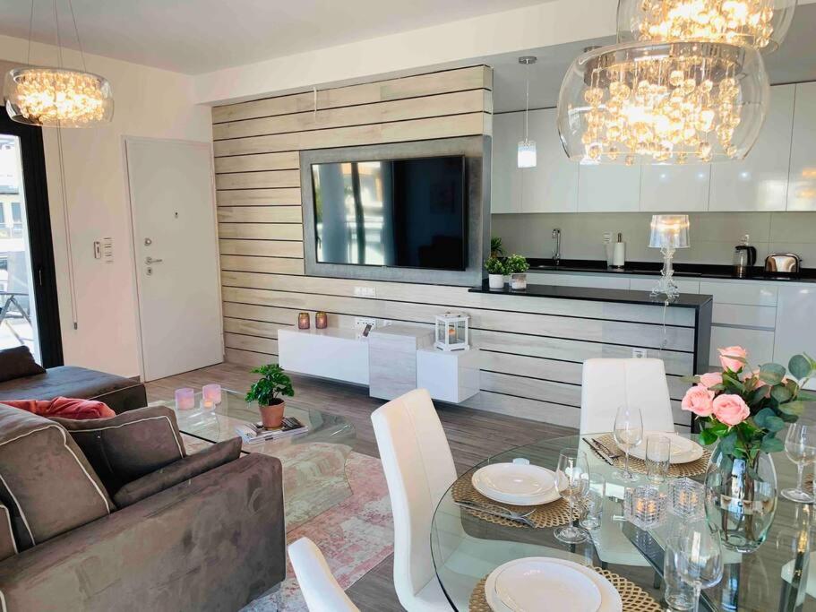 Paradise in the sunny Villa Martin