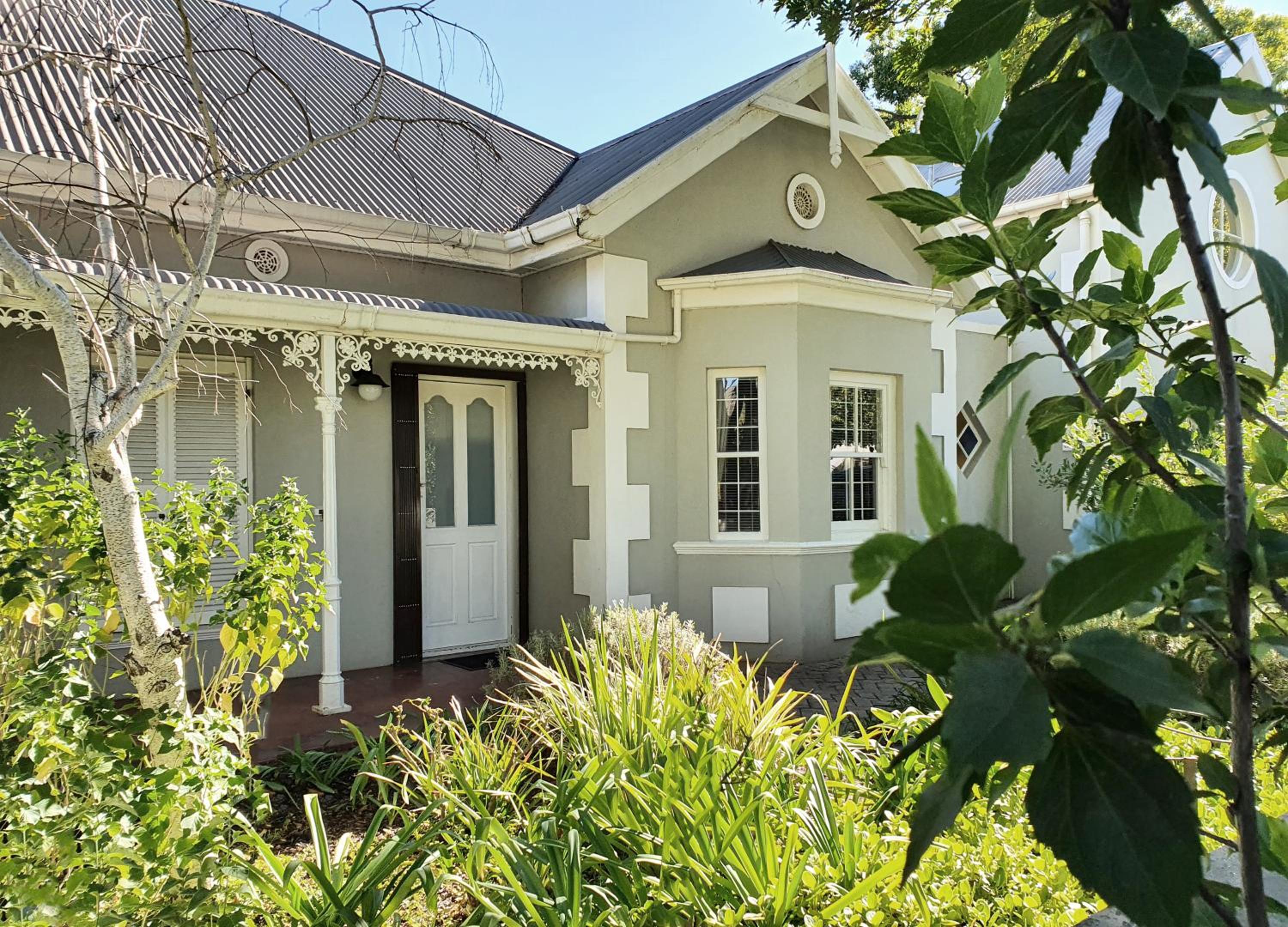 Laurel Cottage