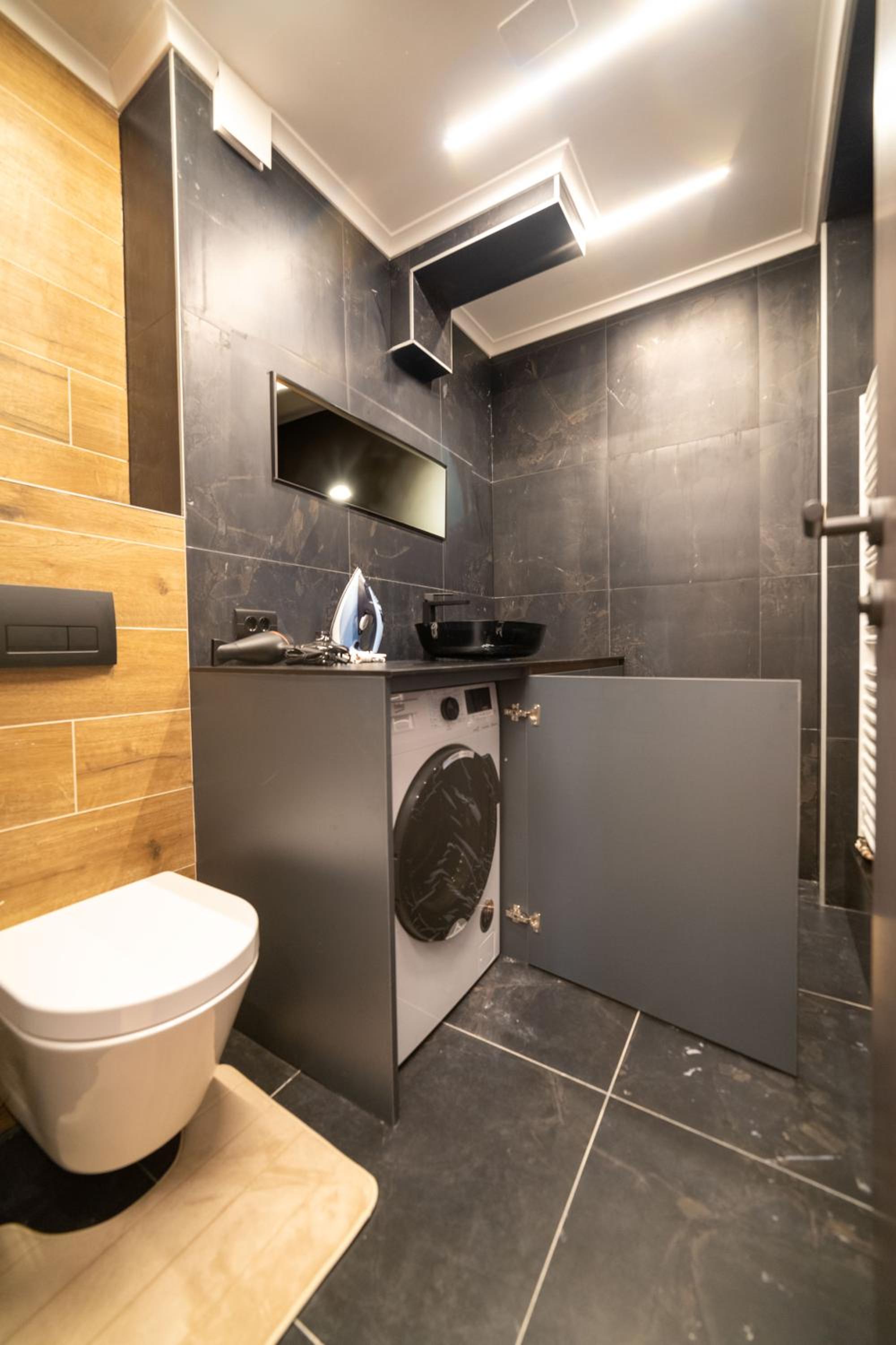 First Class Apartment