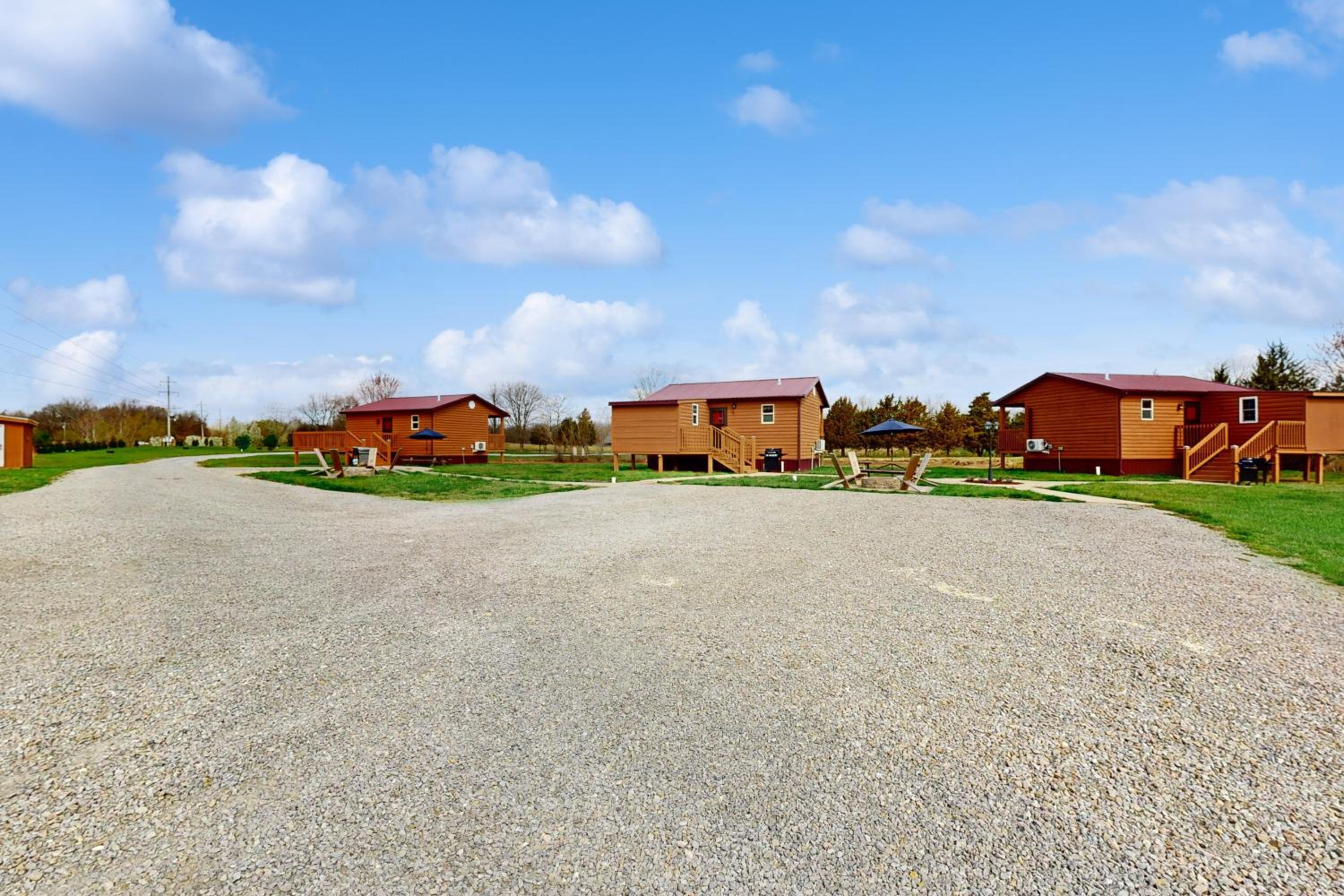 Pet-Friendly Lakeside Gem 4 Mi to Dtwn Murphysboro