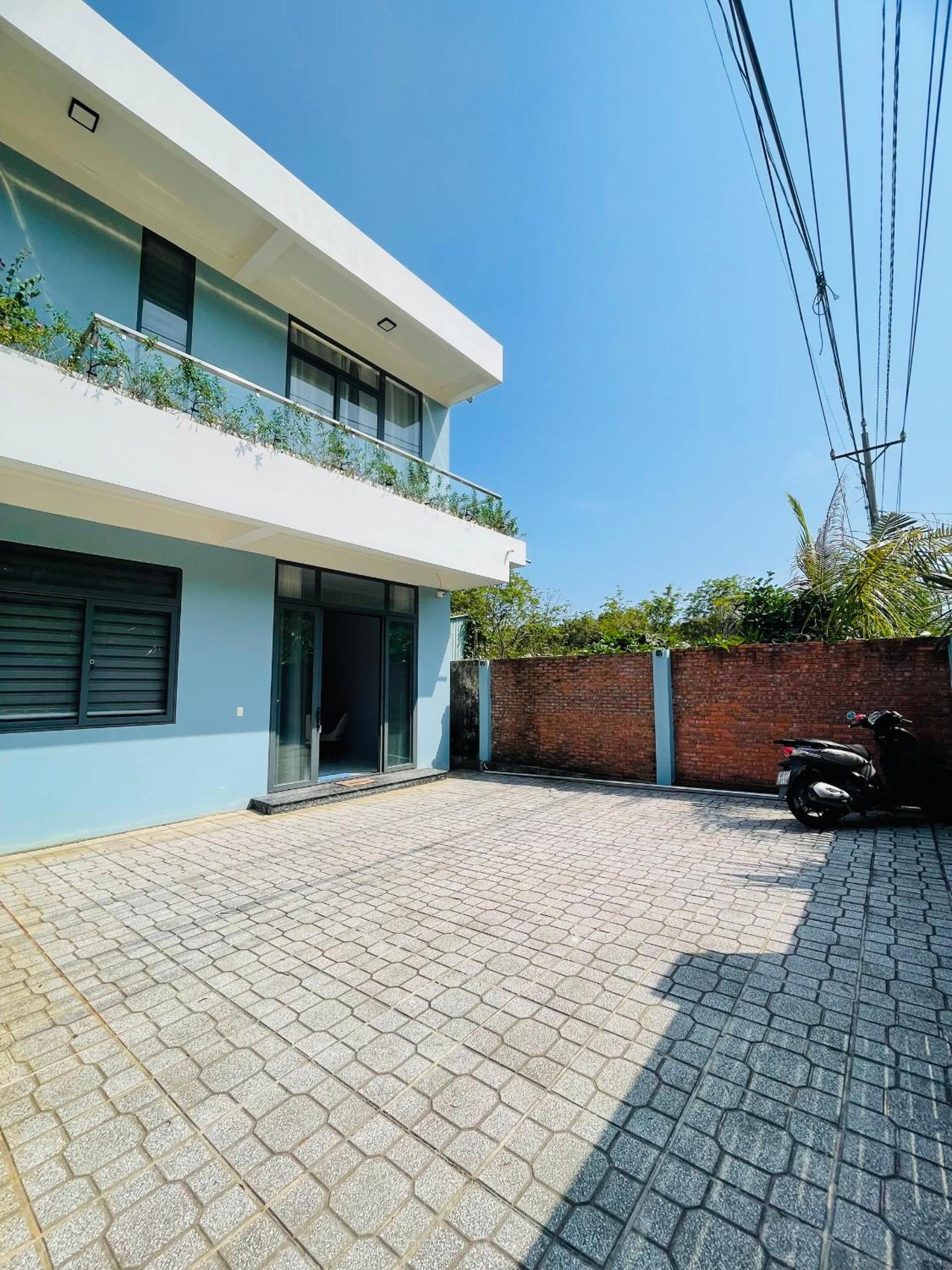 Khalid’s House at the East coast view 3