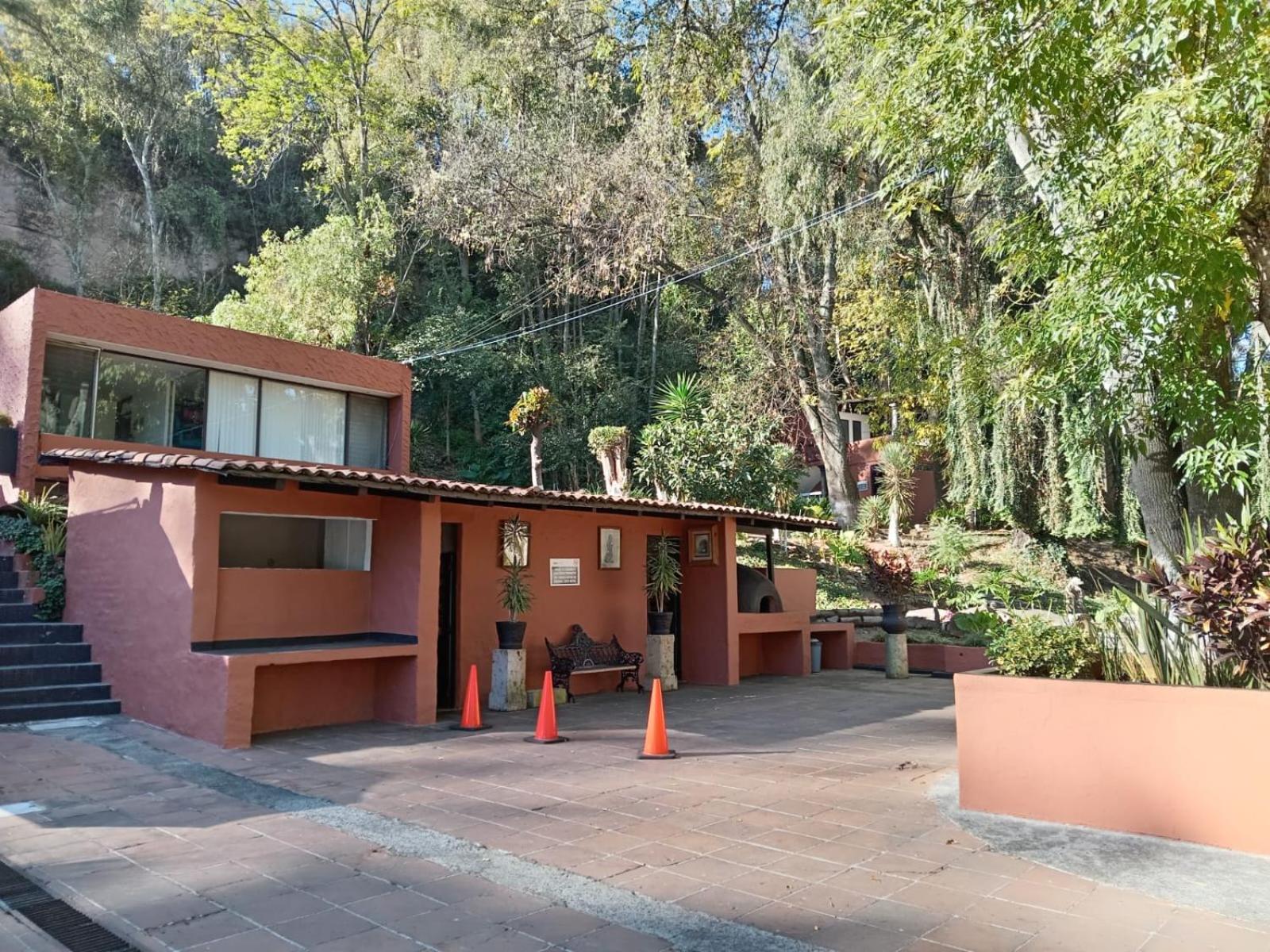 HOTEL PUNTA GALERIA - Image 1