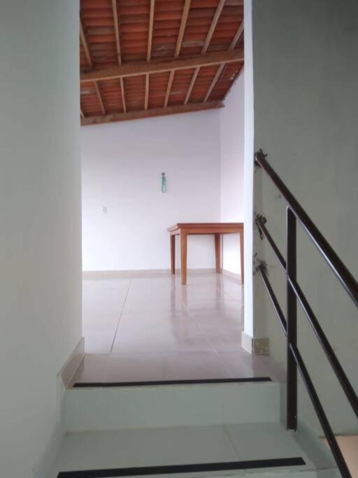 Casa duplex com terraço e vista pro mar