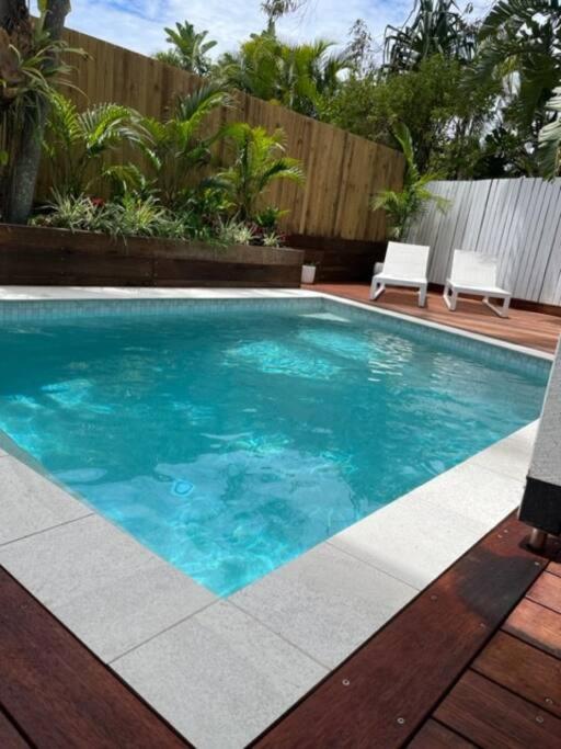 Little House on the Hill, Pet Friendly & New Pool