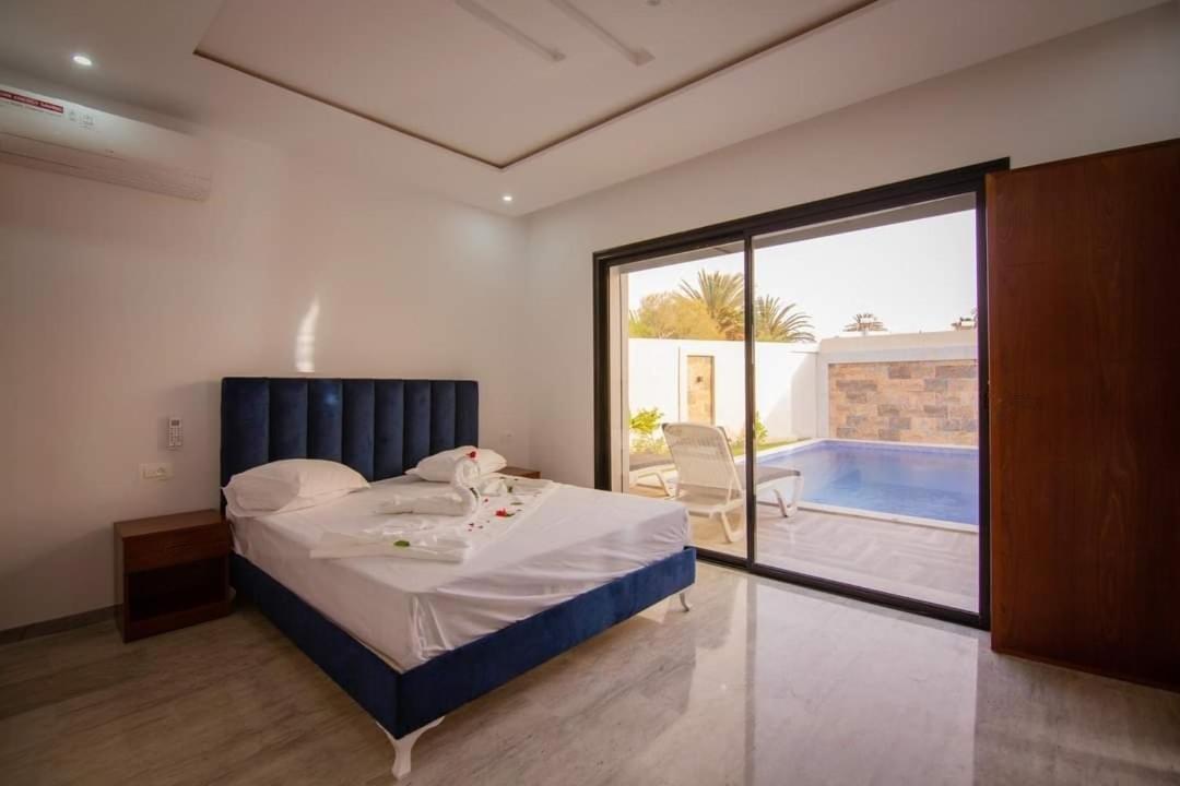 Villa Belle Vue à 200 mètres de la plage , sans vis avis view 3