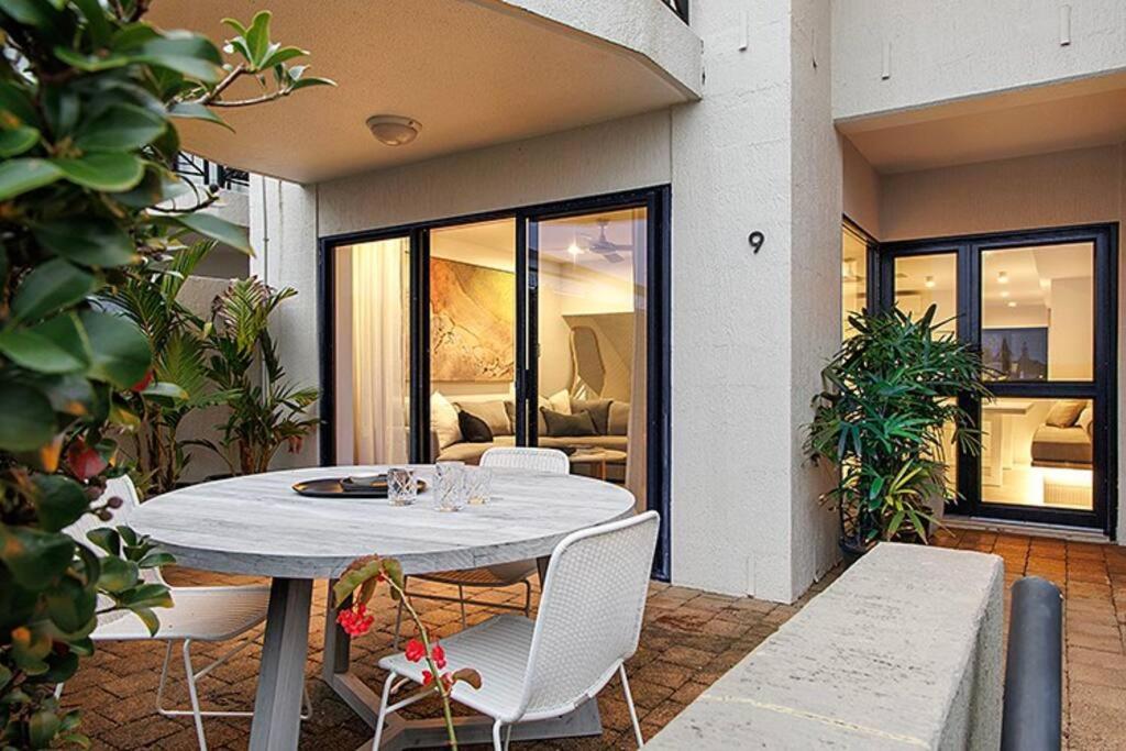 Sunrise Luxury Beach Retreat Pooch Friendly