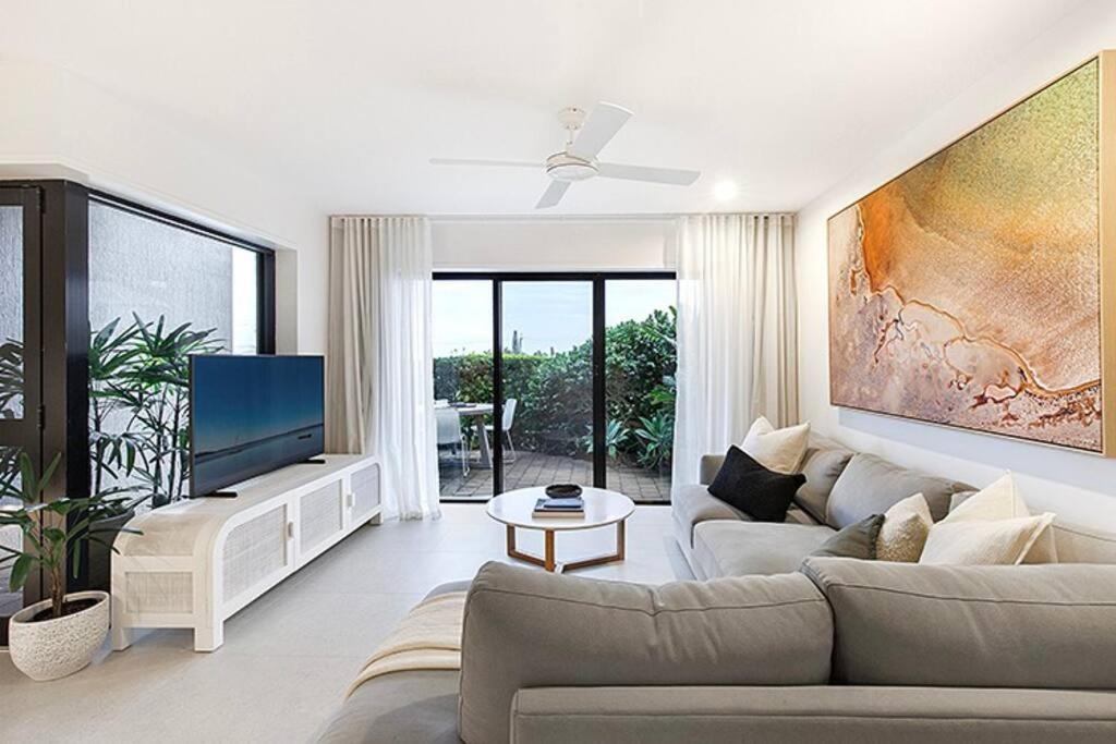 Sunrise Luxury Beach Retreat Pooch Friendly