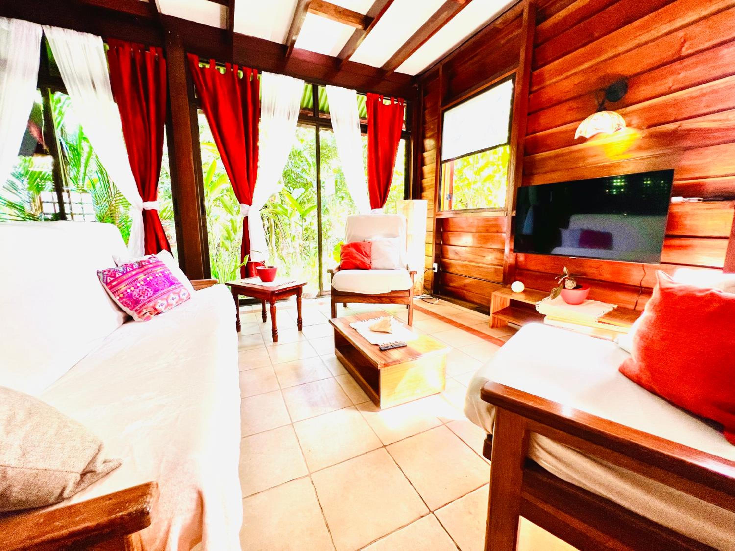 Villa Elita Cocles Jacuzzi&Pool