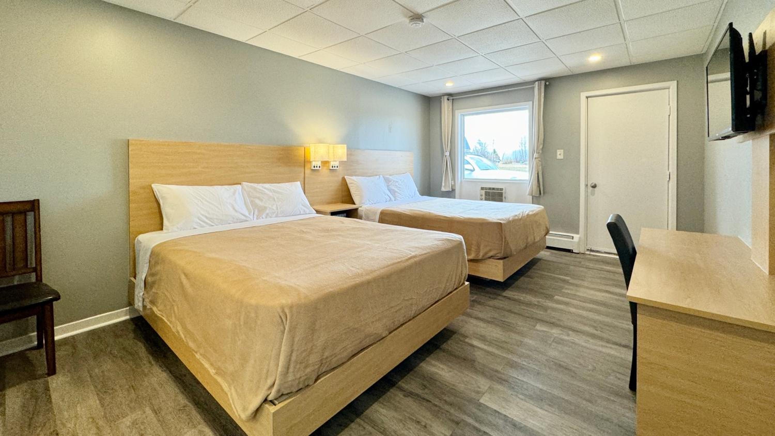 Summerside Vacations - SUMMERSIDE MOTEL COTTAGES - Property Image 11