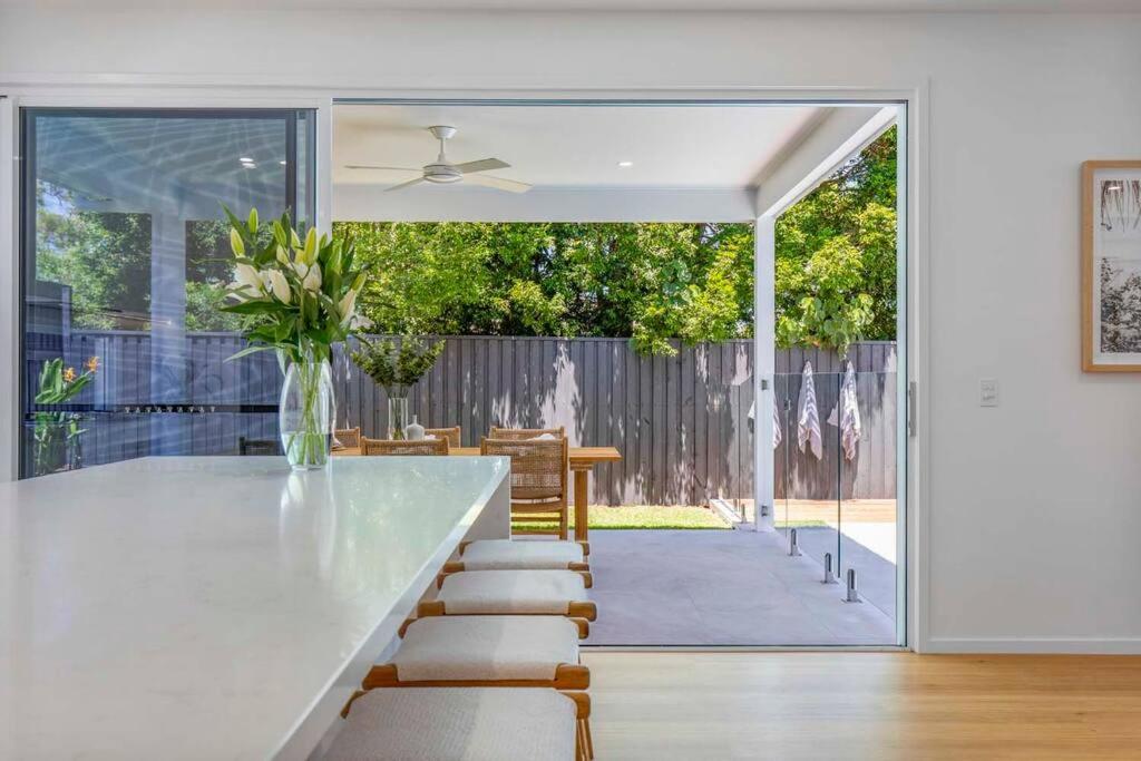 Paradise on Pacific ~ New Sunshine Beach Luxe Home