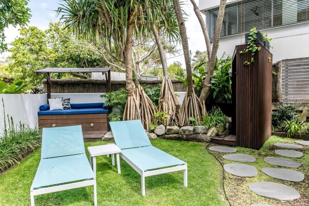 The Boat House Luxury Beachside with Heated pool