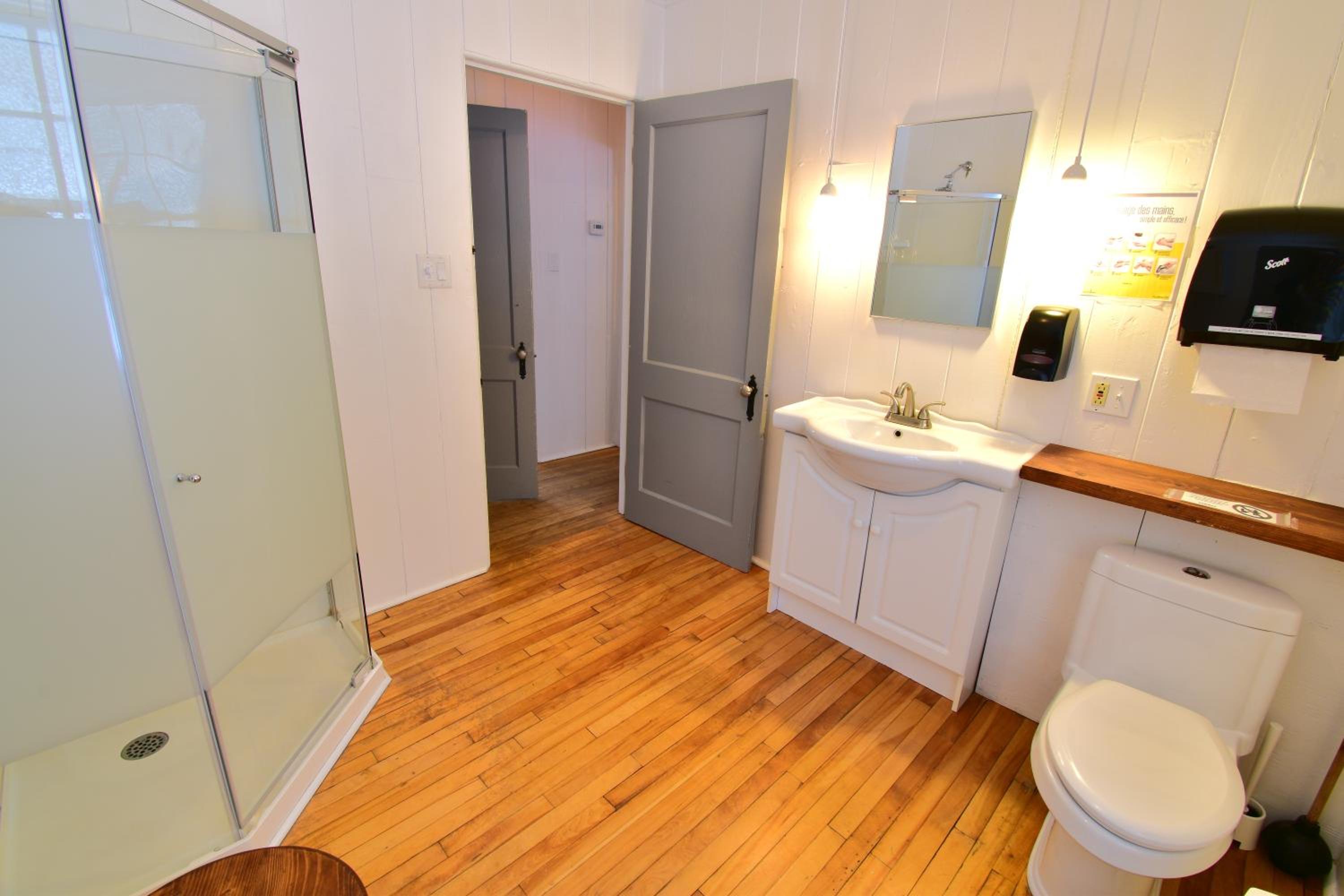 Le Partage Lodge: Destination plein air et sociale
