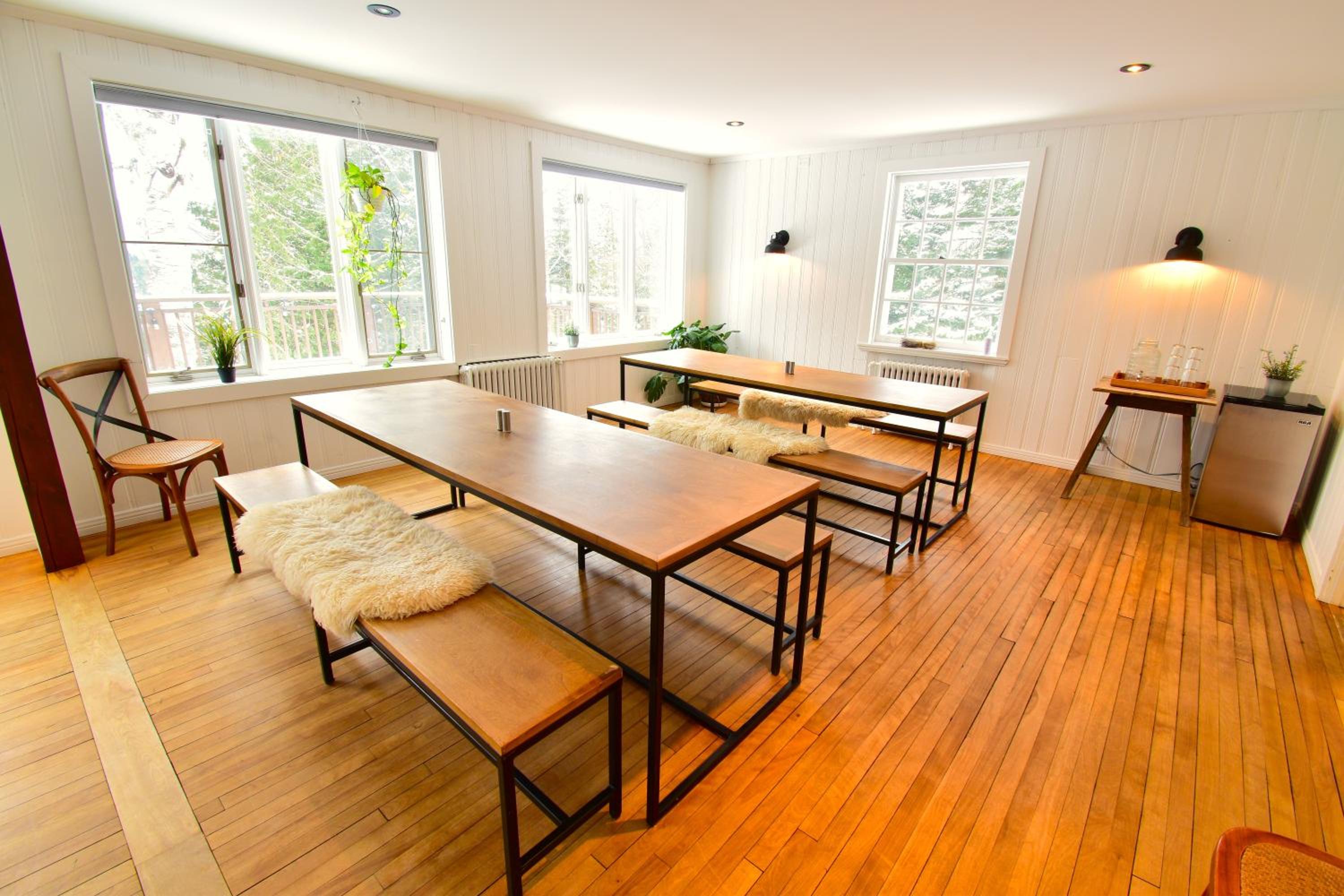 Le Partage Lodge: Destination plein air et sociale